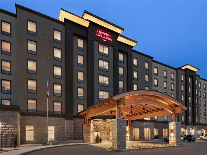 Hampton Inn & Suites Kelowna, British Columbia, Canada Экстерьер фото
