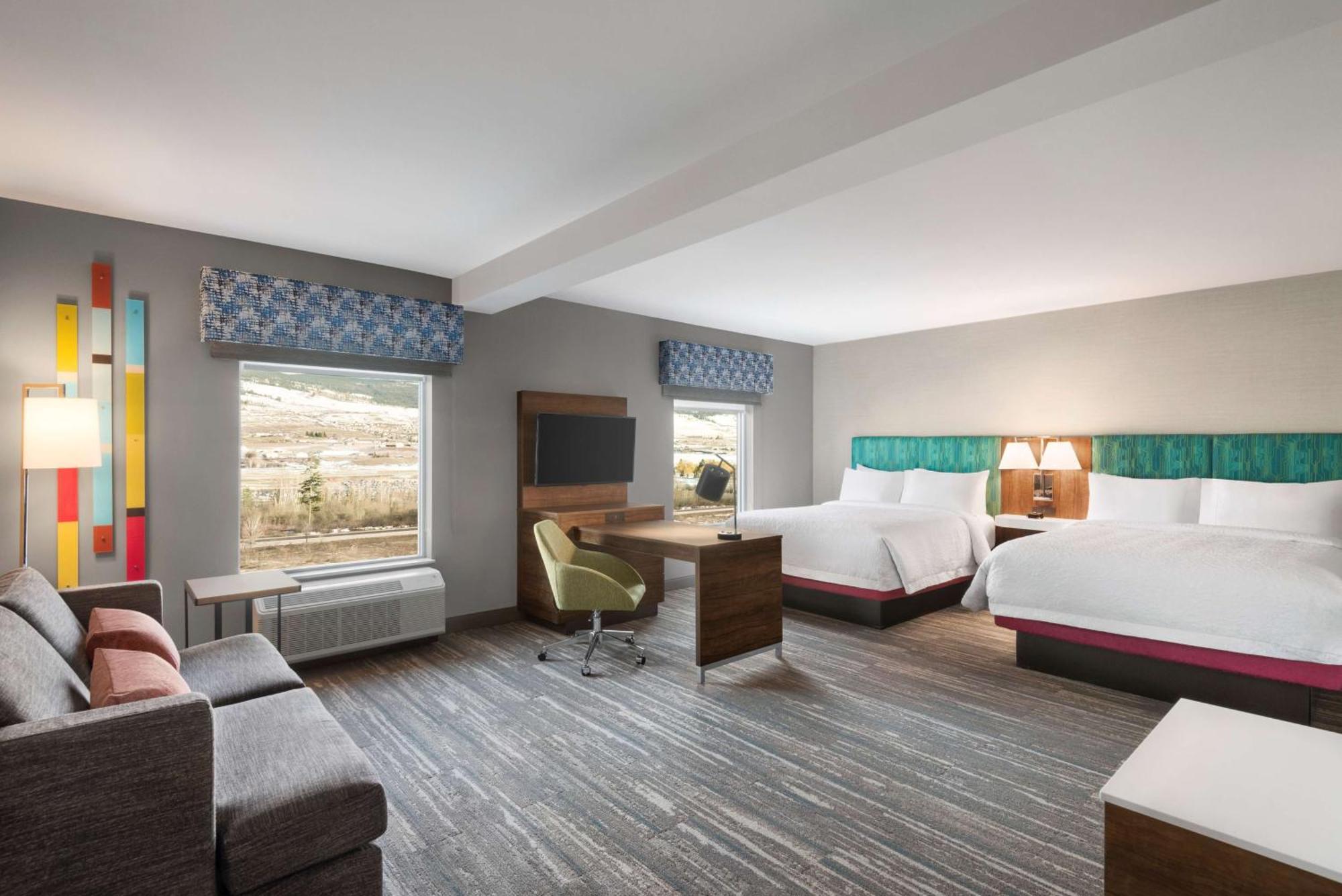 Hampton Inn & Suites Kelowna, British Columbia, Canada Экстерьер фото
